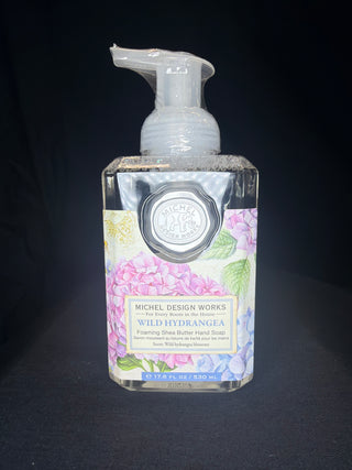 MDW Wild Hydrangea Foaming Hand Soap