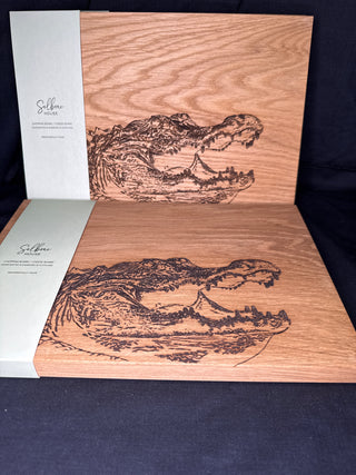 Oak Serving Board Alligator