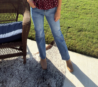 Risen High Rise Straight Jeans