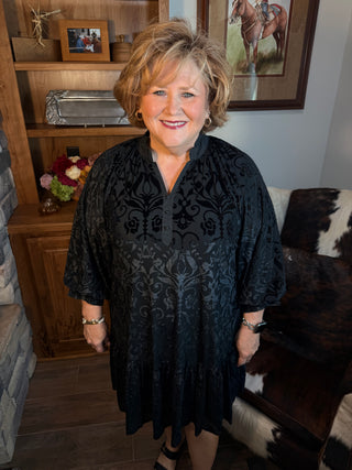 Umgee Black Lined Raglan Puff Sleeves Velvet Dress