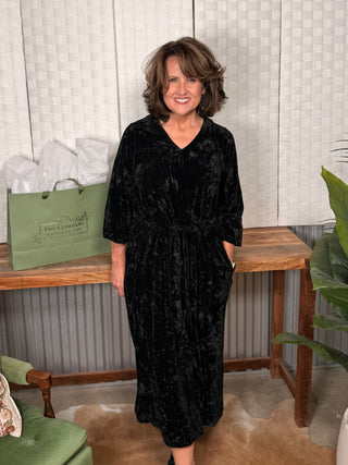Umgee Black Velvet Midi Dress