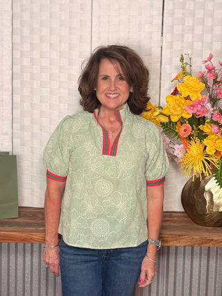 Voy Garden Whisper Floral Top