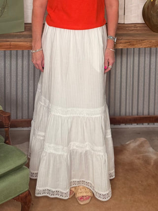 She & Sky Sweet Tiered Lace Skirt