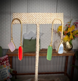 WW Asymmetrical Arch Earring