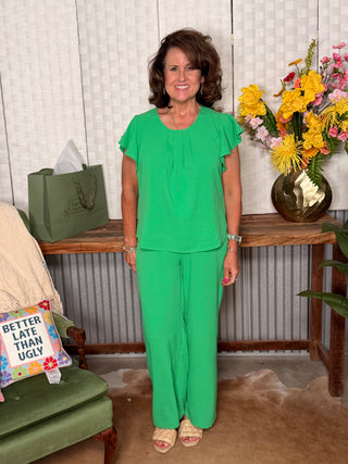 LILI Sidonio Emerald Flutter Sleeve Top