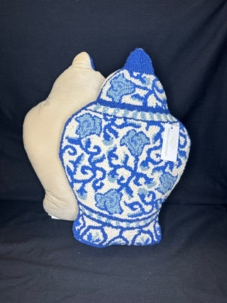 Latch Hook Chinoiserie Vase Throw Pillow