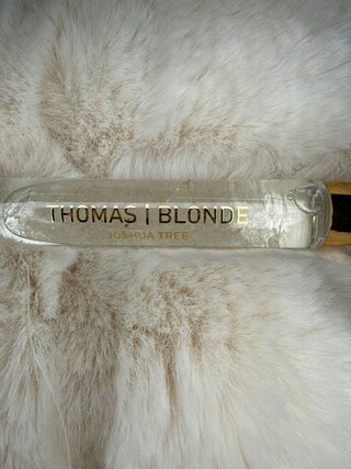 Thomas Blonde Roller Grab and Go Perfume Stick -Joshua Tree