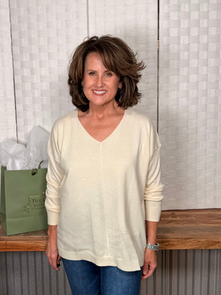 Umgee Long Sleeve V Neck Sweater