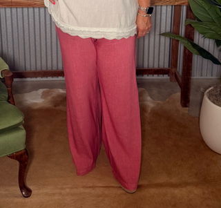 Kut from the Kloth Meg High Rise Wide Legs with Patch Pockets