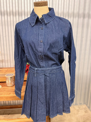 Dark Wash Pleated Denim Skirt