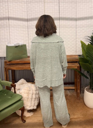 Pale Green Comfort Cowl-Neck Lounge Set