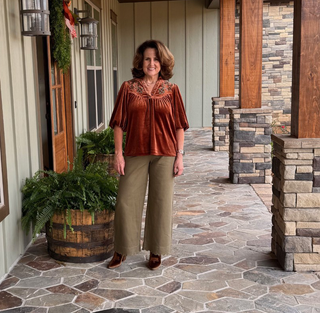 Entro Scallop Hem Wide Leg Pant