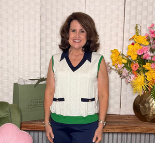 Preppy Chic Sleeveless Cable Knit Sweater Vest