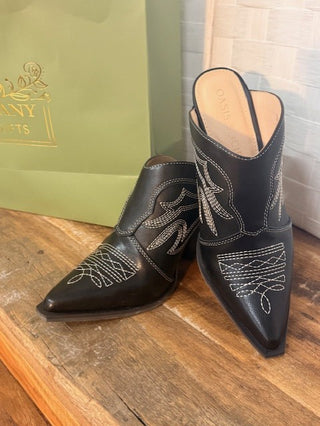 Kiara Black Western Mule