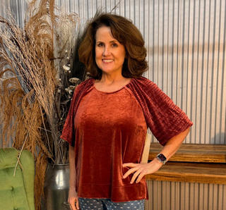 Umgee Rose Velvet Textured Sleeve Blouse