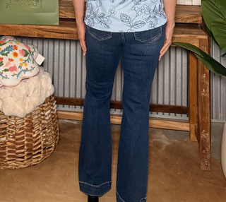 Judy Blue HW Peite Trouser Flare