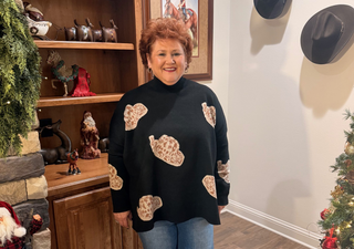 Entro Cowboy Hat Sweater